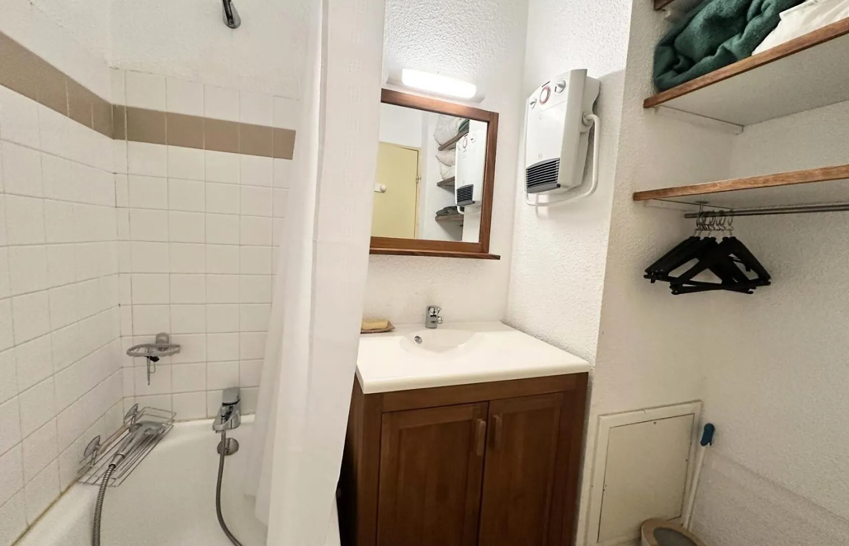 Residence Eyssina - Studio Pour 4 Personnes Mae-4911 Vars  Apartment Vars (Hautes-Alpes)
